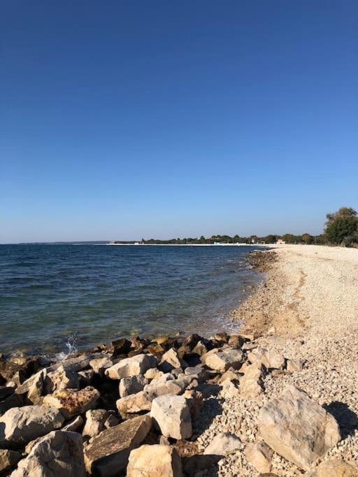 Apartment Mm22 Peroj Εξωτερικό φωτογραφία